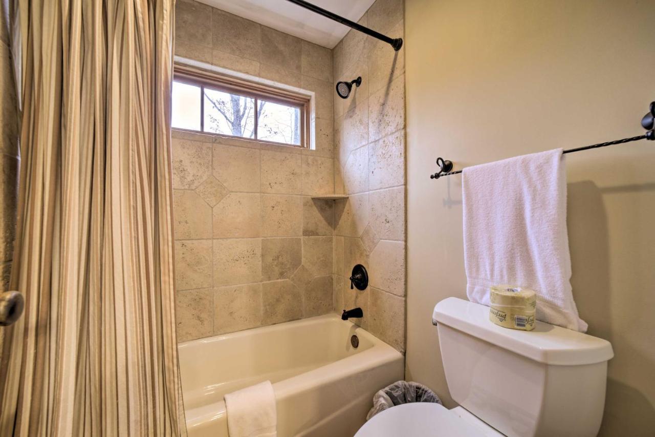 Luxury Cabin Rental In Franklin With Private Hot Tub Exterior photo